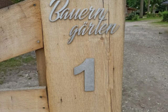 Screenshot-2021-08-18-at-09-57-56-Michael-Roehrs-auf-Instagram-„Kundenbild-Strassenname-mit-Hausnummer-metalwork-pictureonm