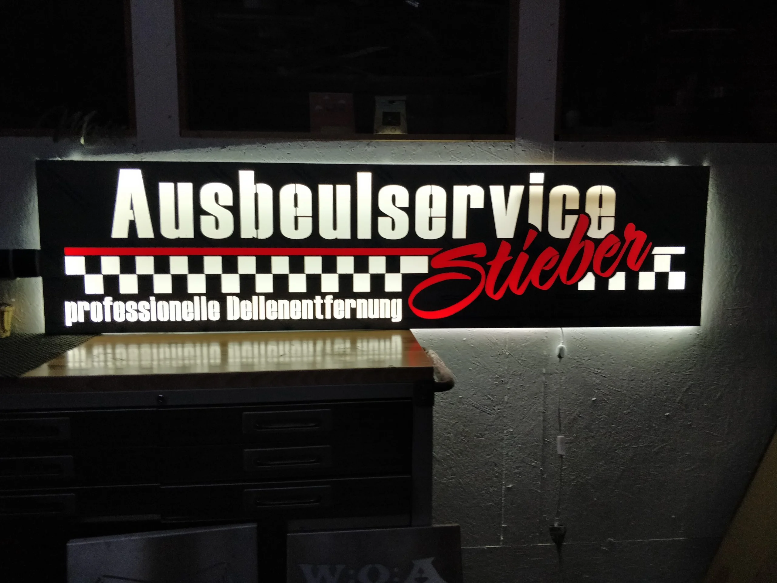 Individuelle Werbeschilder aus Metall Preise auf Anfrage – Bild 6